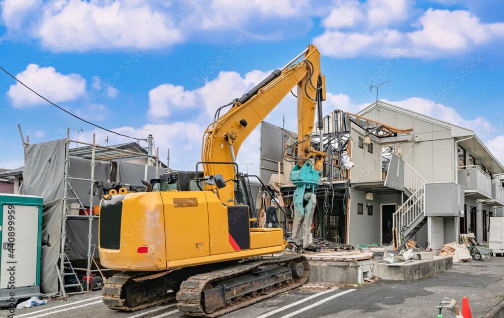 とび・土工工事／設備の解体・撤去工事